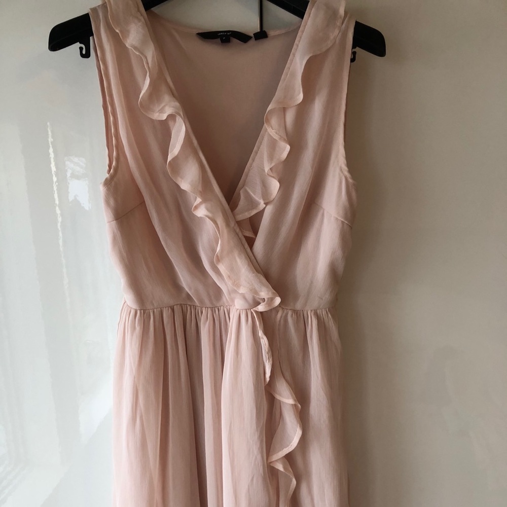 Pale Pink Ruffled Dress. - Picture 2 of 7